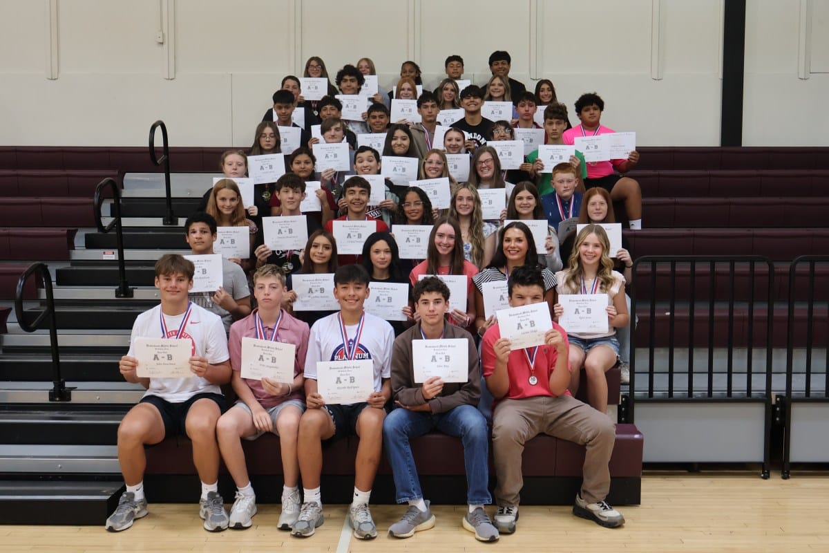 8th - A-B Honor Roll